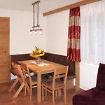 Alpenherz-2 By Interhome Lejlighed